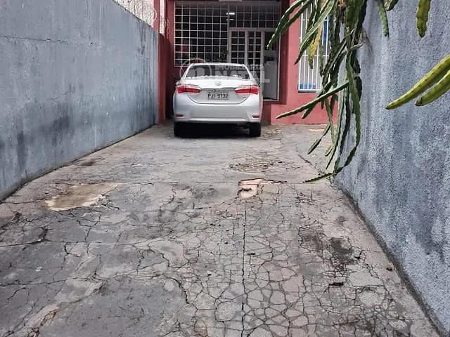 Casa com 300m² 3 quartos e 4 banheiros, à venda, no bairro Jardim do Sol em Londrina
