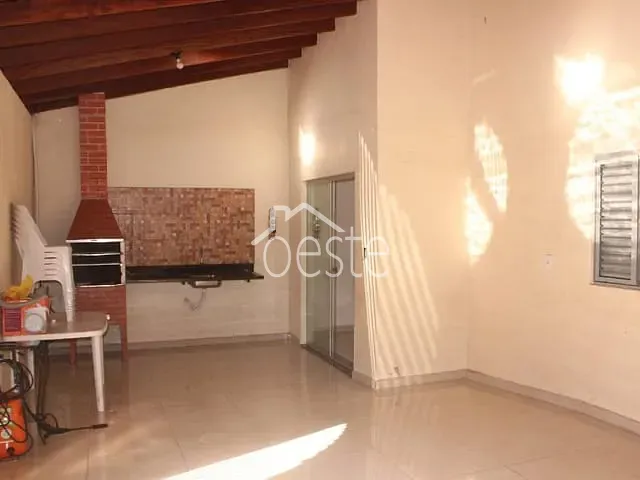 Casa com 100m² 2 quartos e 1 banheiro, para alugar, no bairro Jardim Miguel Claudio Grego em Santa Bárbara D'Oeste