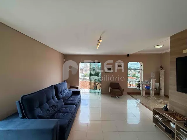 Casa 4 quartos e 5 banheiros, à venda, no bairro Vila Basileia em São Paulo