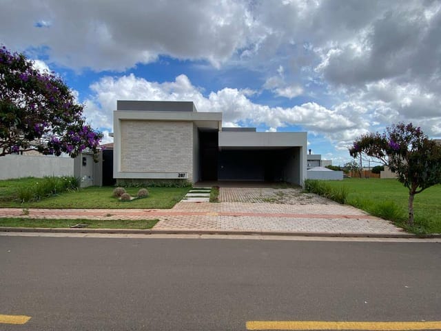 Casa com 360m² 3 quartos e 2 banheiros, à venda, no bairro Alphaville Campo Grande em Campo Grande