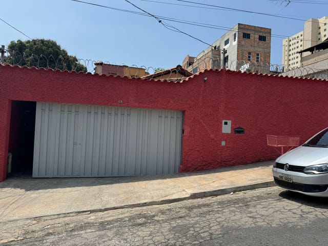 Casa 4 quartos e 1 banheiro, à venda, no bairro São Gabriel em Belo Horizonte