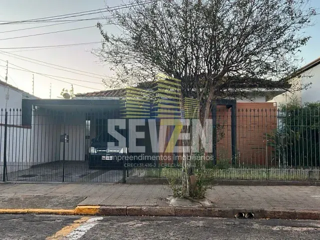 Casa com 358m² 3 quartos e 2 banheiros, à venda, no bairro Centro em Bauru