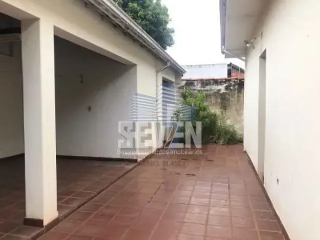 Casa com 358m² 3 quartos e 2 banheiros, à venda, no bairro Centro em Bauru