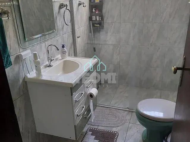 Casa com 210m² 3 quartos e 2 banheiros, à venda, no bairro Jardim das Bandeiras em Taubaté