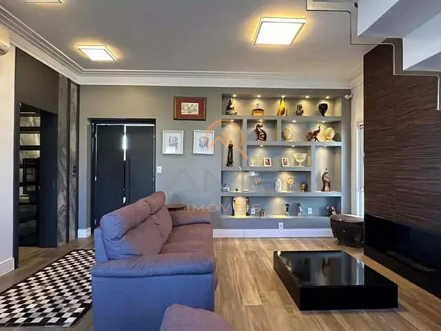 Casa 4 quartos e 2 banheiros, à venda, no bairro São Gonçalo em Pelotas