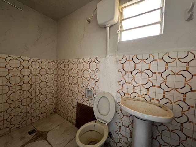 Casa 1 quarto e 1 banheiro, para alugar, no bairro Chácara Primavera I em Pouso Alegre