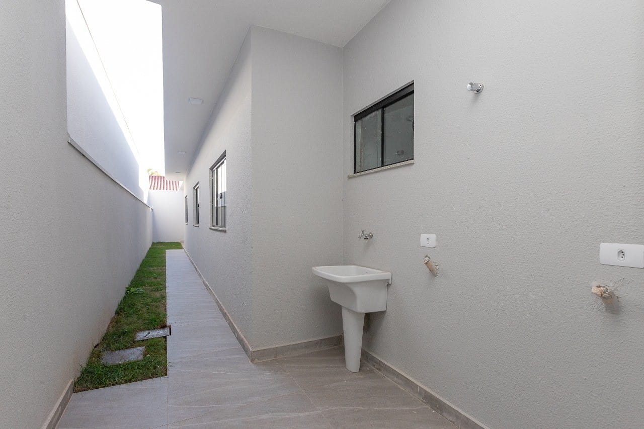 Casa à venda com 3 quartos, 106m² - Foto 7