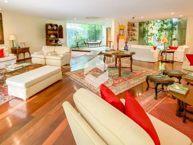 Casa com 1000m², à venda, no bairro Barra da Tijuca em Rio de Janeiro