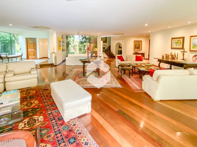 Casa com 1000m², à venda, no bairro Barra da Tijuca em Rio de Janeiro