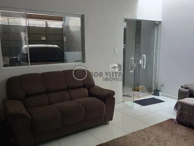 Casa 2 quartos e 1 banheiro, à venda, no bairro Parque Maria Helena em Suzano