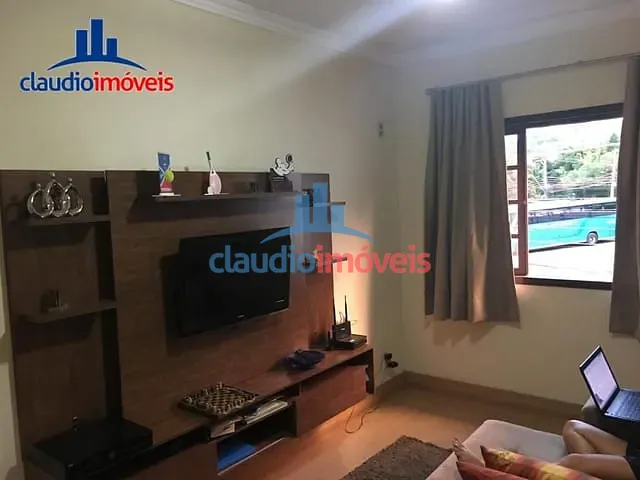 Casa com 375m² 3 quartos e 3 banheiros, à venda, no bairro Boa Sorte em Barra Mansa