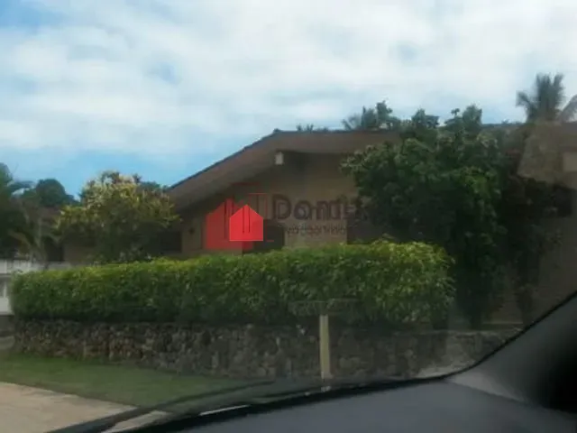 Casa com 750m², à venda, no bairro Silop em Ubatuba