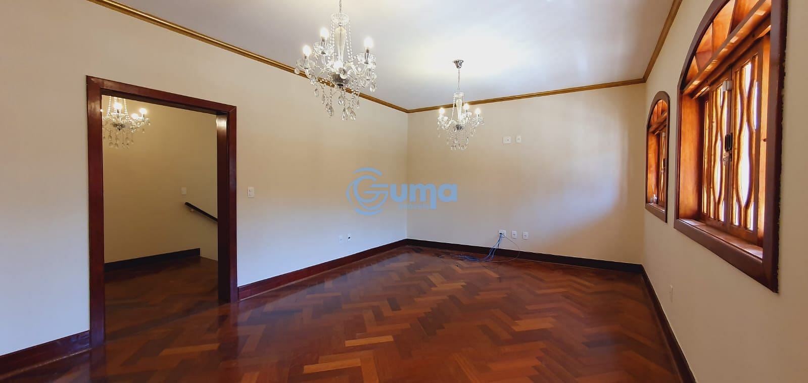Casa à venda e aluguel com 3 quartos, 320m² - Foto 10