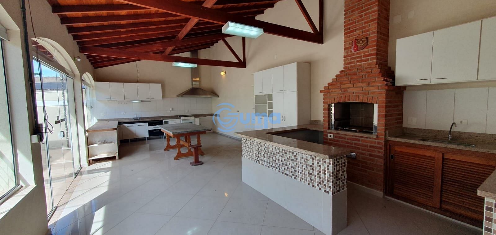 Casa à venda e aluguel com 3 quartos, 320m² - Foto 35