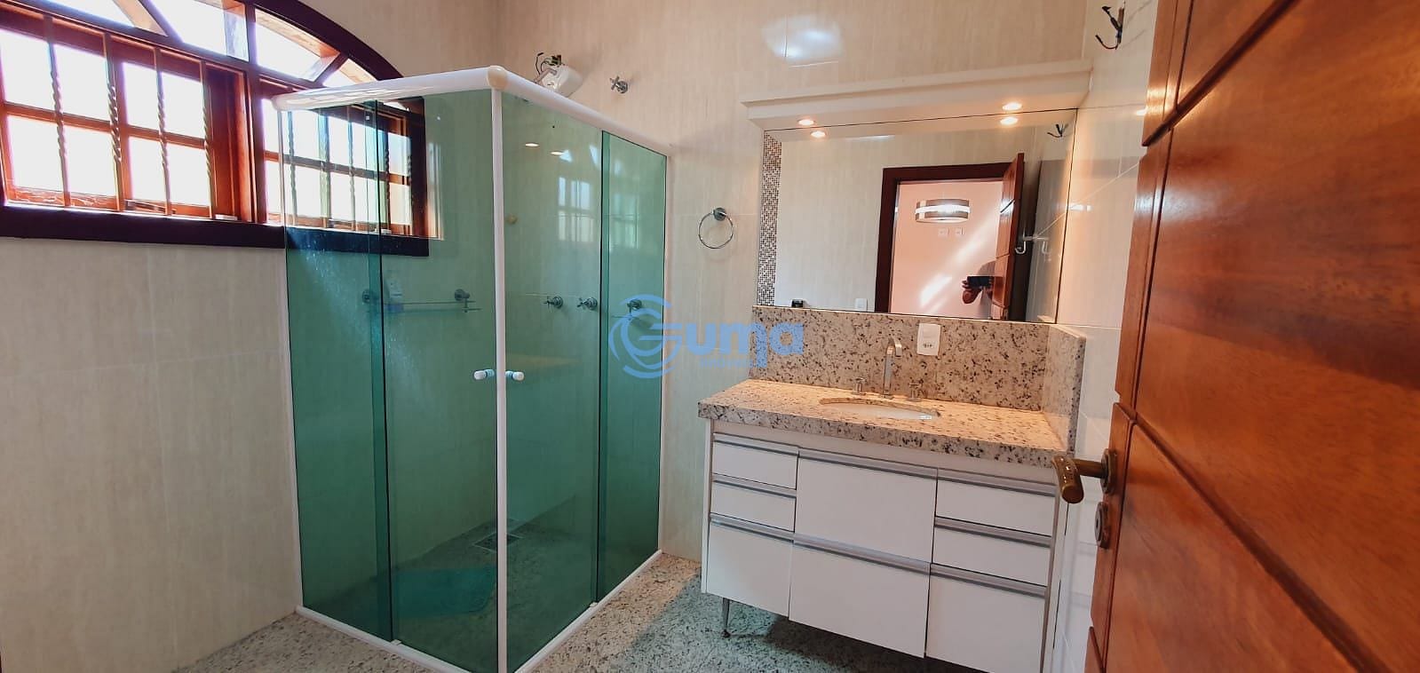 Casa à venda e aluguel com 3 quartos, 320m² - Foto 25