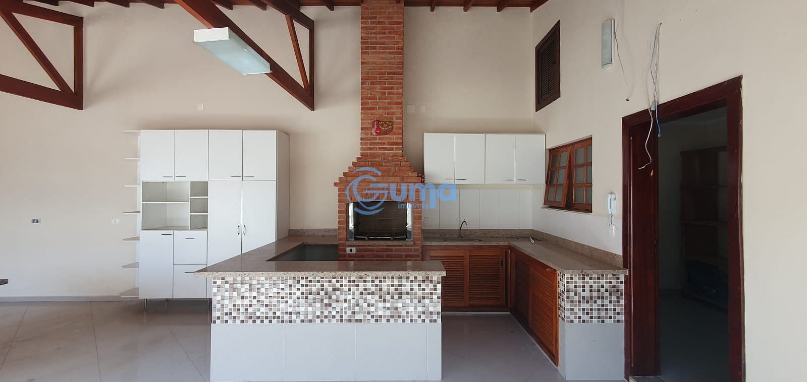 Casa à venda e aluguel com 3 quartos, 320m² - Foto 32