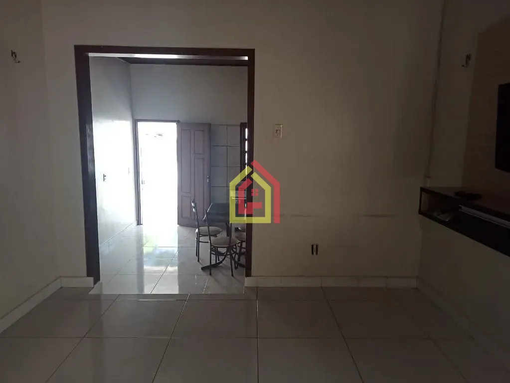 Casa para alugar com 3 quartos, 1 suíte, 8 vagas e 120m² no Nova Marabá, Marabá (PA) — foto 4 de 15