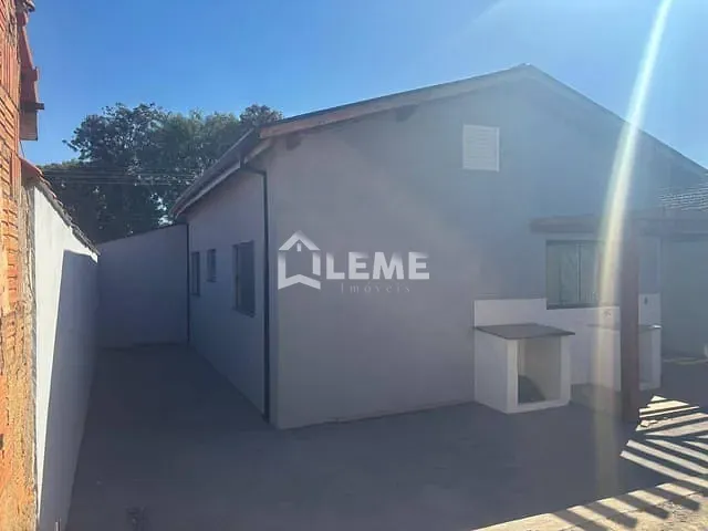 Casa com 214m² 2 quartos e 1 banheiro, à venda, no bairro Conjunto Habitacional Gilberto Rossetti em Mococa
