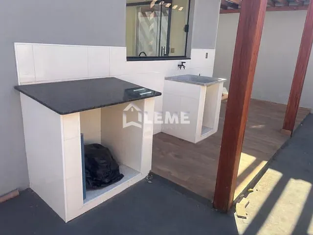 Casa com 214m² 2 quartos e 1 banheiro, à venda, no bairro Conjunto Habitacional Gilberto Rossetti em Mococa