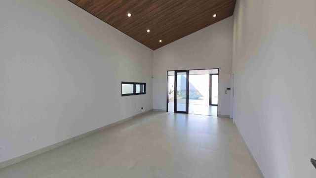 Casa 3 quartos e 4 banheiros, à venda, no bairro Jardim Real em Maringá