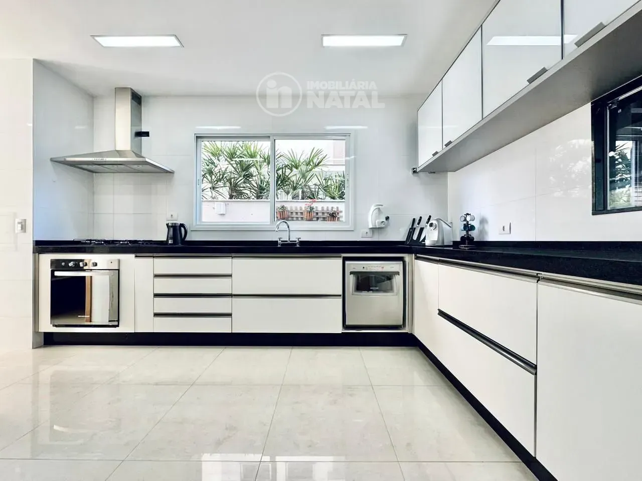 Casa, 3 quartos, 261 m² - Foto 23