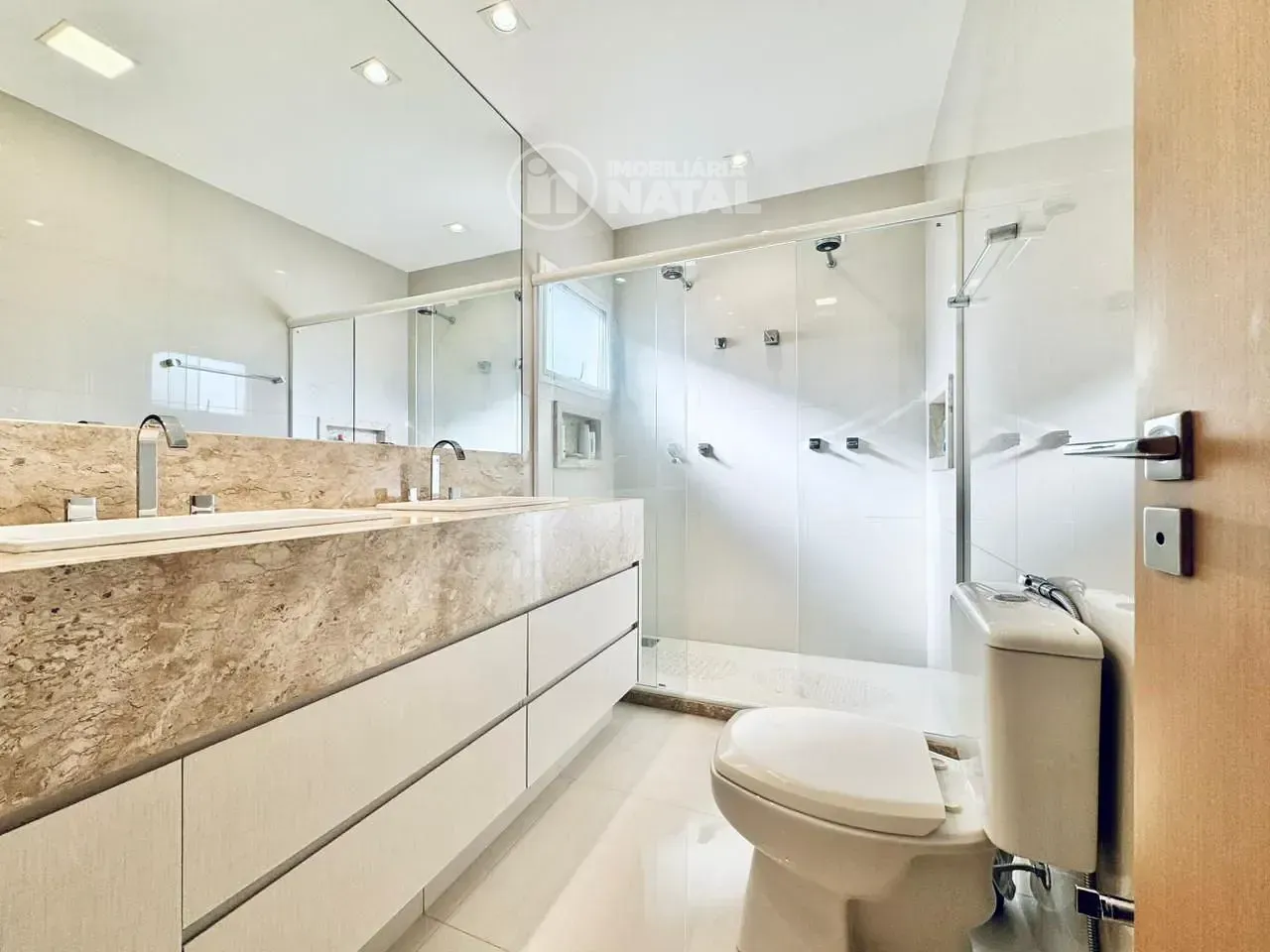 Casa, 3 quartos, 261 m² - Foto 34
