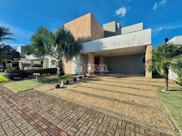 Casa com 373m² 3 quartos e 4 banheiros, à venda, no bairro Vivendas do Arvoredo em Londrina