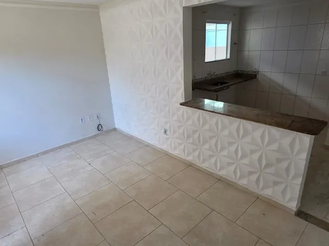 Casa 2 quartos e 1 banheiro, à venda, no bairro Maria Turri em Rio das Ostras
