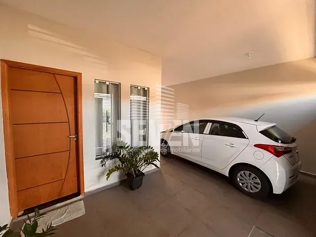 Casa com 186m² 2 quartos e 2 banheiros, à venda, no bairro Vila Industrial em Bauru