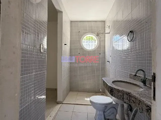 Casa com 450m² 5 quartos e 4 banheiros, à venda, no bairro Ilhéus II em Ilhéus