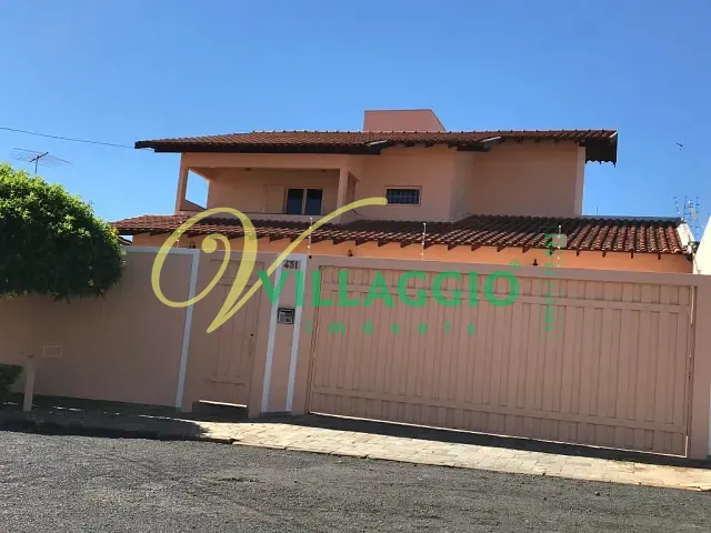 Casa com 450m², à venda, no bairro Jardim Aclimação em São José do Rio Preto
