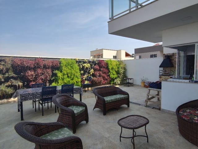 Casa à venda, no bairro Residencial Santa Rita em Pouso Alegre