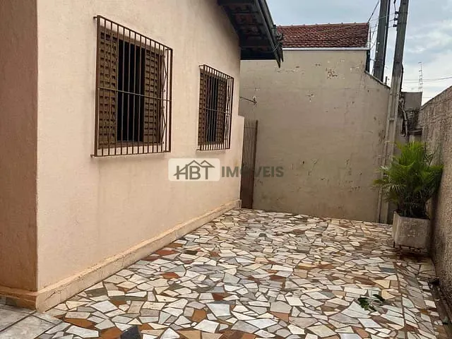 Casa 2 quartos e 1 banheiro, à venda, no bairro Jardim Olímpico em Bauru