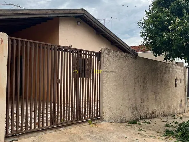 Casa 2 quartos e 1 banheiro, à venda, no bairro Jardim Olímpico em Bauru