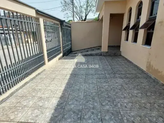 Casa com 260m² 3 quartos e 2 banheiros, à venda, no bairro Além Ponte em Sorocaba