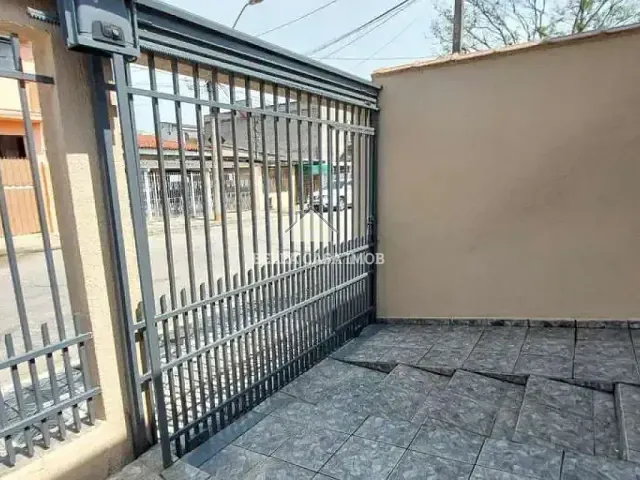 Casa com 260m² 3 quartos e 2 banheiros, à venda, no bairro Além Ponte em Sorocaba