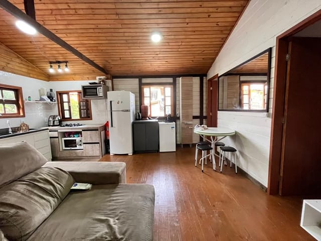Casa com 396m² 2 quartos e 1 banheiro, à venda, no bairro Ingleses Norte em Florianópolis