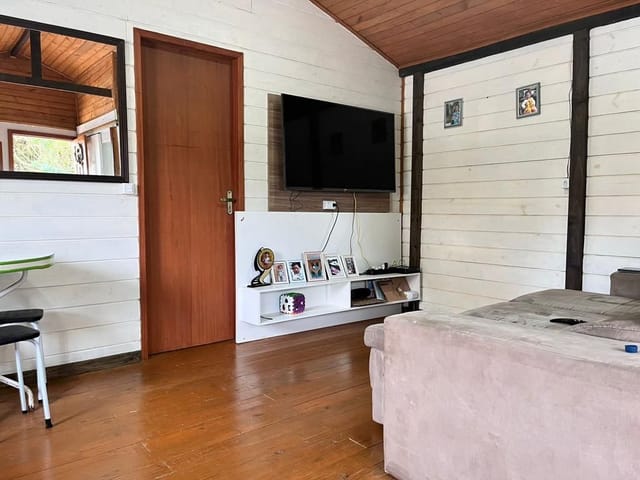 Casa com 396m² 2 quartos e 1 banheiro, à venda, no bairro Ingleses Norte em Florianópolis