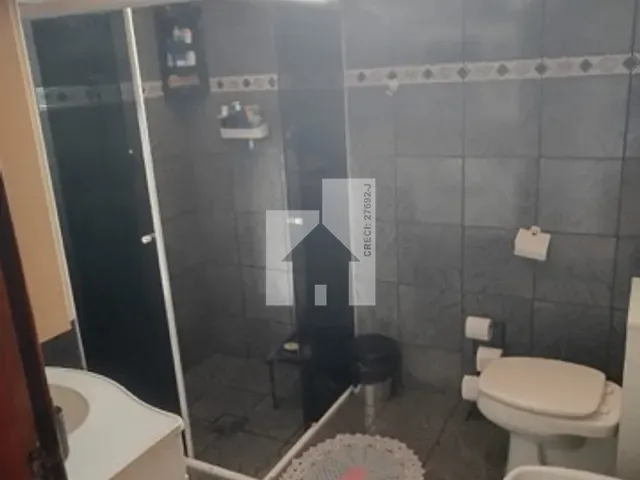 Casa com 183m² 4 quartos e 3 banheiros, à venda, no bairro Vila Vianelo em Jundiaí