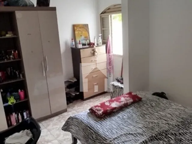 Casa com 183m² 4 quartos e 3 banheiros, à venda, no bairro Vila Vianelo em Jundiaí