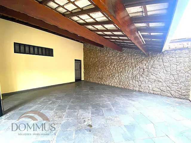 Casa com 360m² 5 quartos e 4 banheiros, à venda, no bairro Iguaçu em Ipatinga