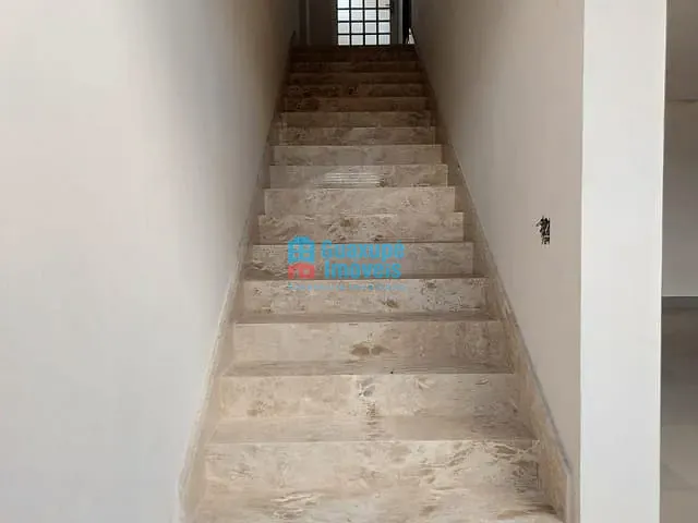 Casa com 335m² 3 quartos e 4 banheiros, à venda, no bairro JARDIM PRIMAVERA em GUAXUPÉ