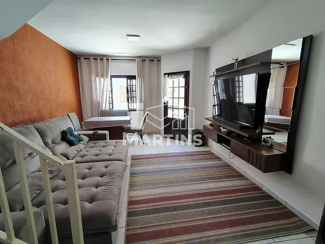 Casa 3 quartos e 2 banheiros, à venda, no bairro Vila Pirajussara em São Paulo