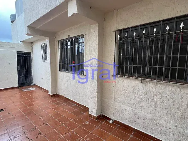 Casa com 178m² 3 quartos e 1 banheiro, à venda, no bairro Jardim Oriental em São Paulo