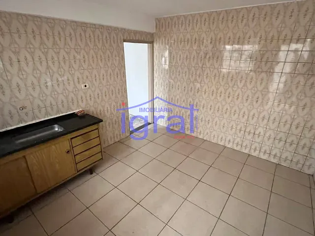 Casa com 178m² 3 quartos e 1 banheiro, à venda, no bairro Jardim Oriental em São Paulo