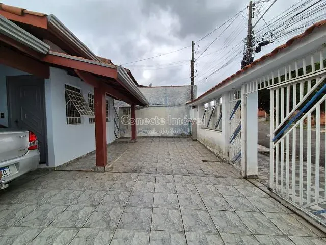 Casa 3 quartos e 2 banheiros, à venda, no bairro Jardim Cruzeiro do Sul em Jaguariúna