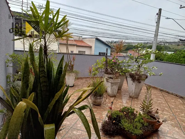 Casa com 175m² 2 quartos e 2 banheiros, à venda, no bairro Parque Residencial Santo André em Caçapava