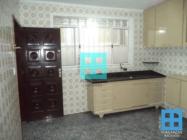 Casa com 1405m² 4 quartos e 2 banheiros, à venda, no bairro Vila Menck em Osasco