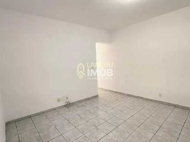 Casa 3 quartos e 2 banheiros, à venda, no bairro Tulipas em Jundiaí