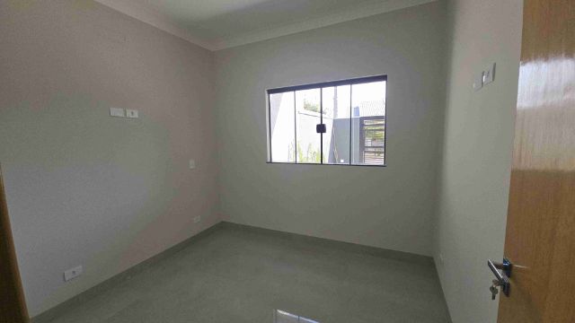 Casa com 200m² 3 quartos e 3 banheiros, à venda, no bairro Jardim Monte Rei em Maringá